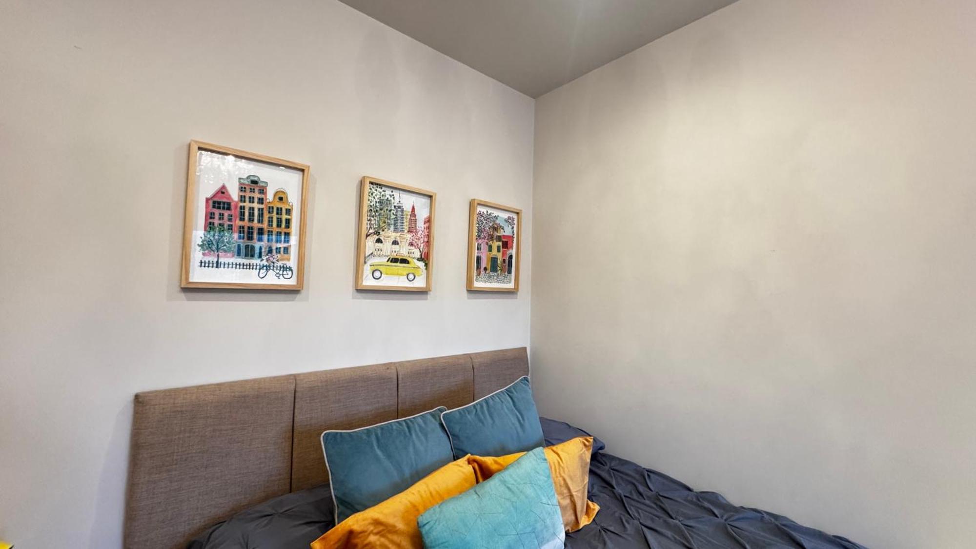 South West Heart, Close So Many Public Transports Homestay